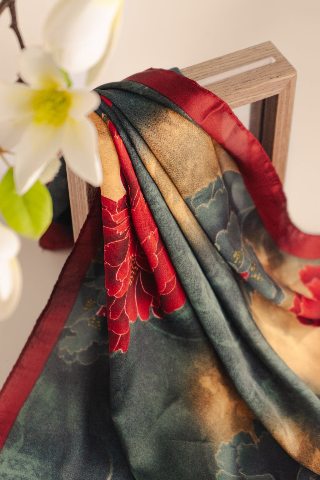 Royal Peony Glow Scarf