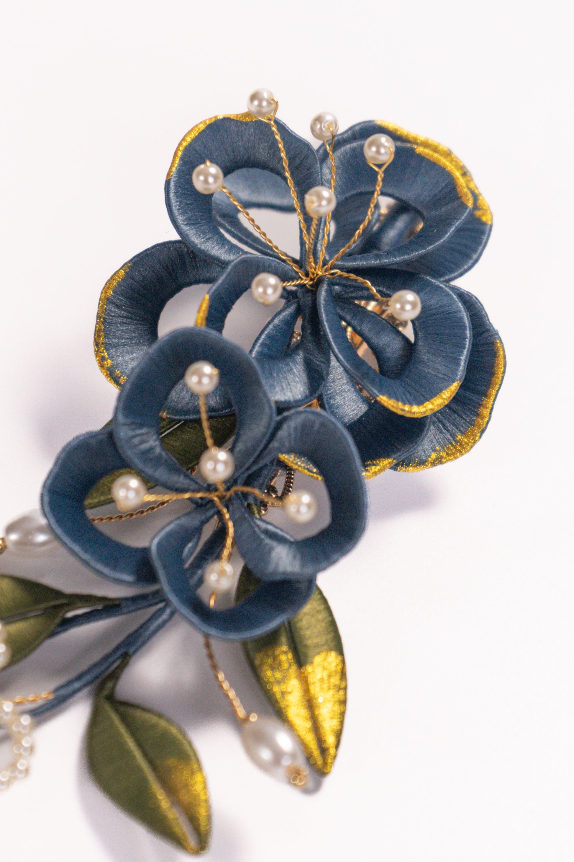 Azure Bloom Clip